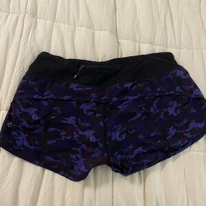 LULULEMON SHORTS purple camo size 4